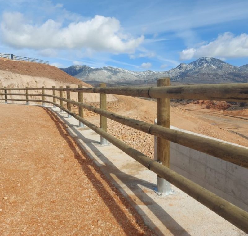 VALLADO EN PRESA VISTA 1